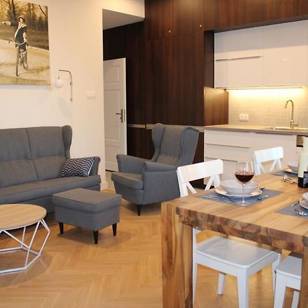 Dominican Square By Hashtag Apartments Krakau Exterior foto